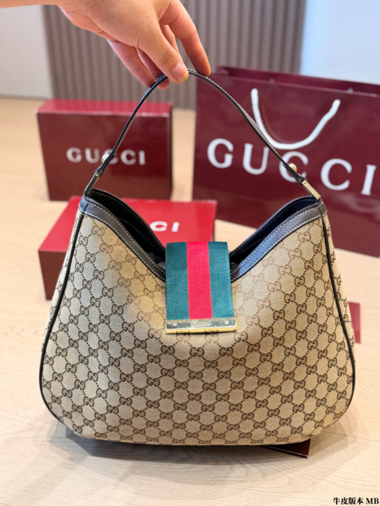 Gucci Leather Hobo Bag editorial product context 3