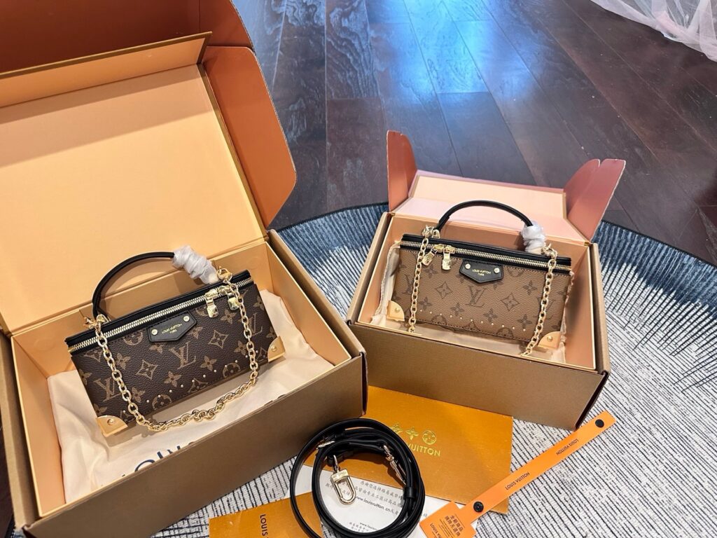 Louis Vuitton Bag editorial product context 1