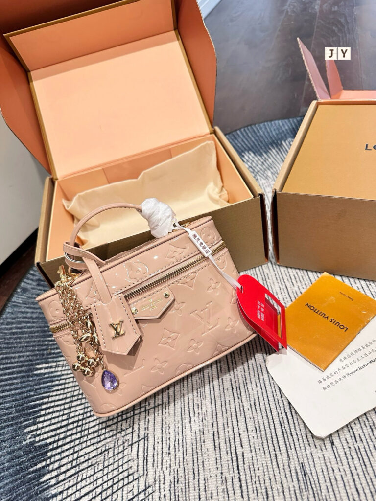 Louis Vuitton Bag editorial product context 3
