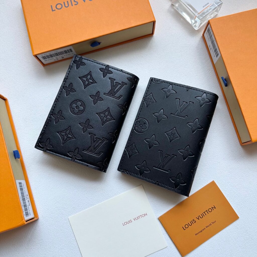 Designer Bag editorial product context 2
