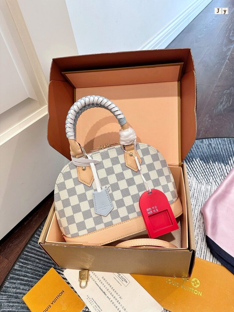 Louis Vuitton White Handbag editorial product context 1