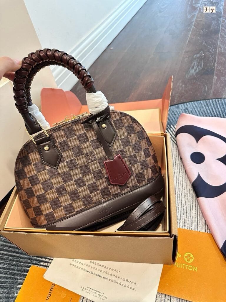Louis Vuitton White Handbag editorial product context 1