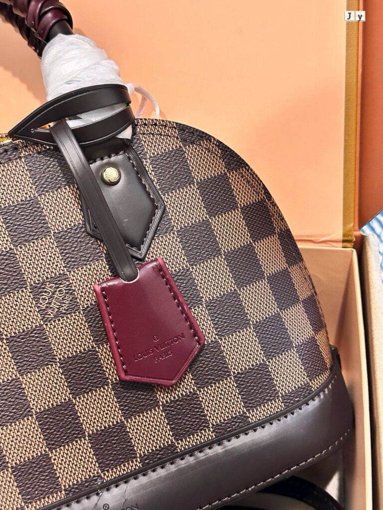 Louis Vuitton White Handbag editorial product context 3