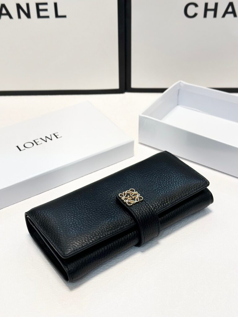 Loewe Black Wallet editorial product context 1