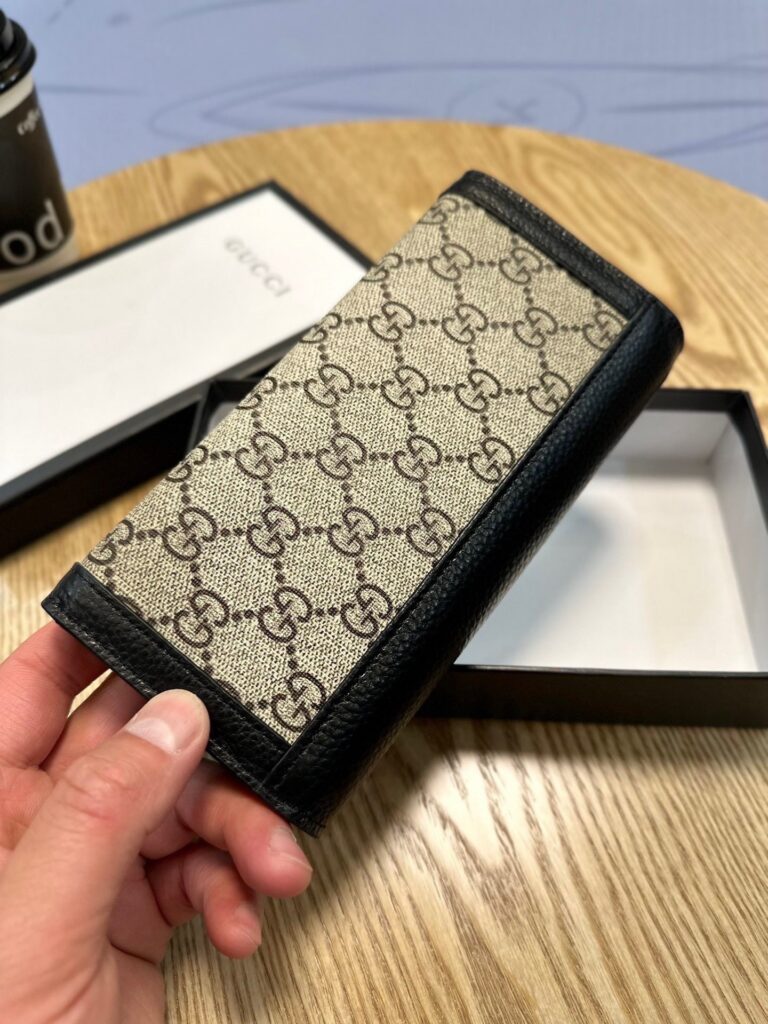 Gucci Black Wallet editorial product context 3