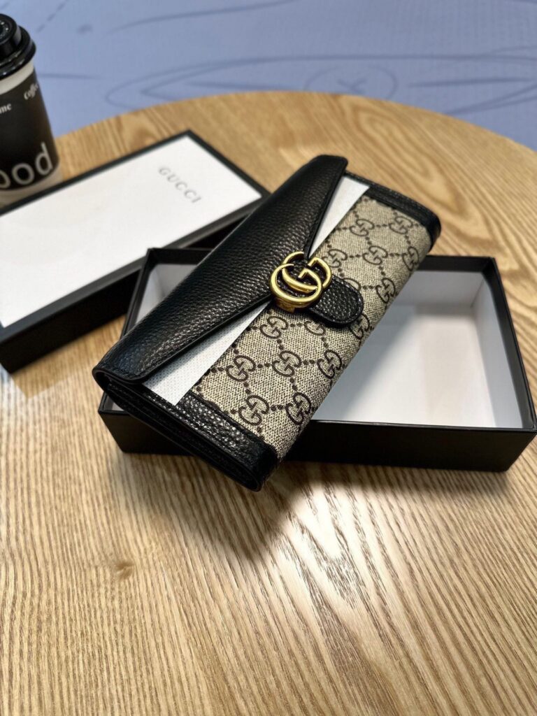 Gucci Black Wallet editorial product context 2