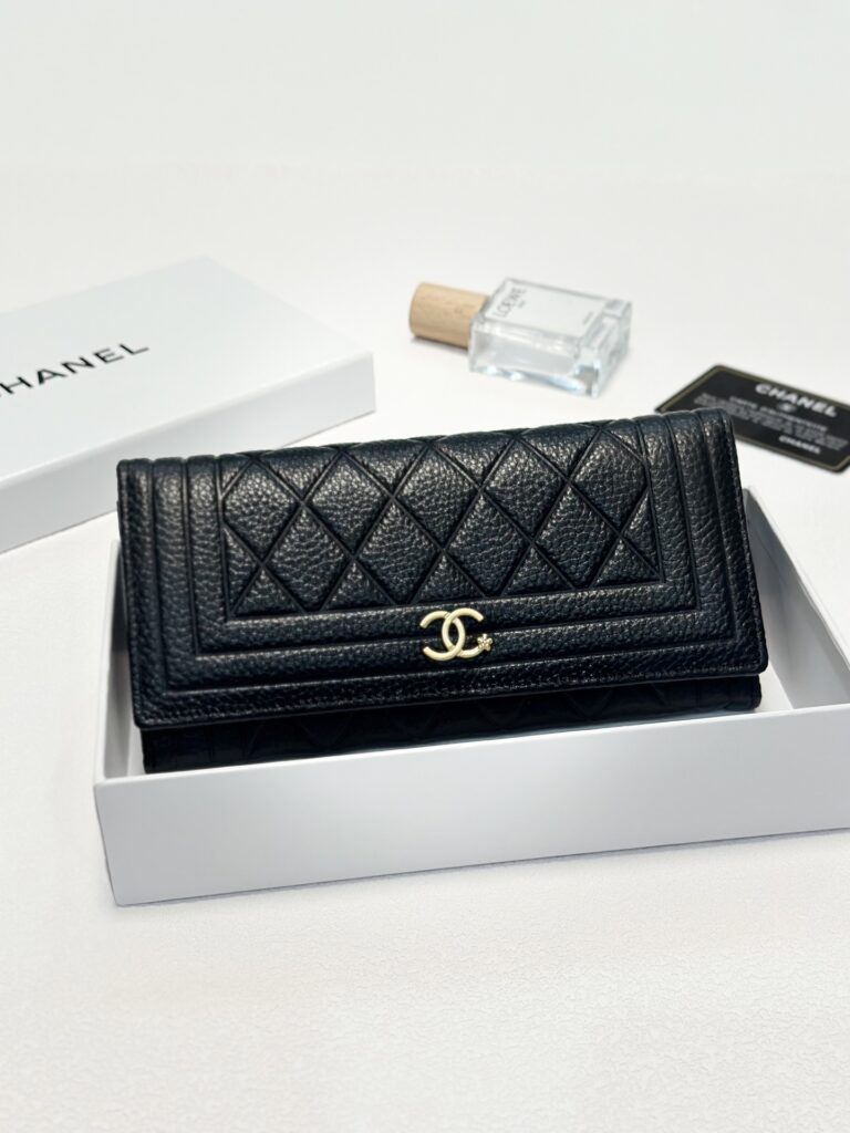 Chanel Black Wallet editorial product context 1