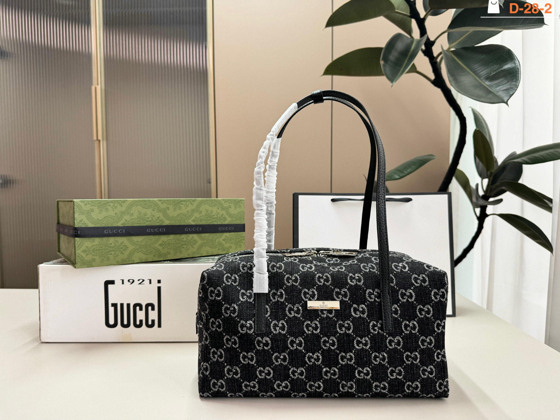 Gucci Bag - Image 2