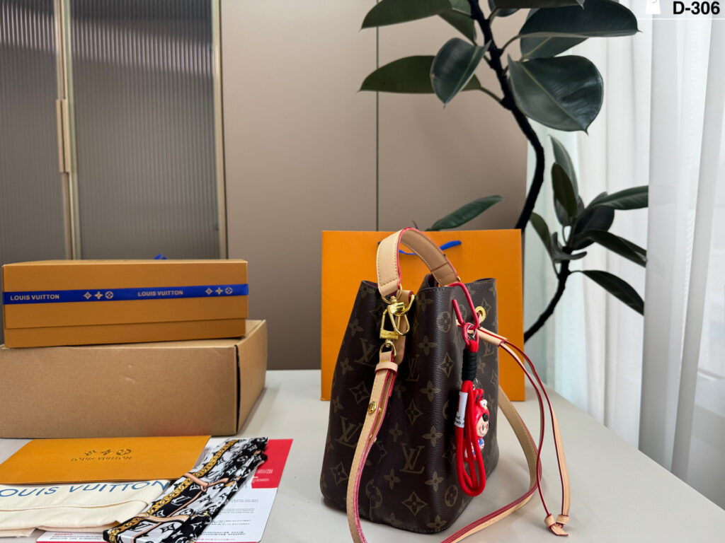 Louis Vuitton Bucket Bag editorial product context 2