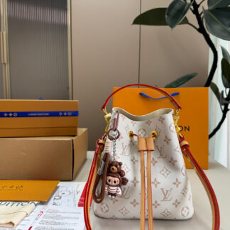 Louis Vuitton Bucket Bag