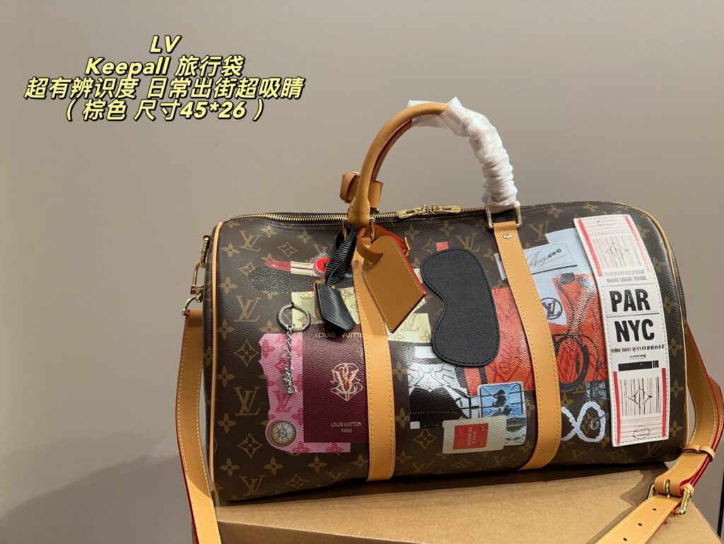 Designer Bag editorial product context 3