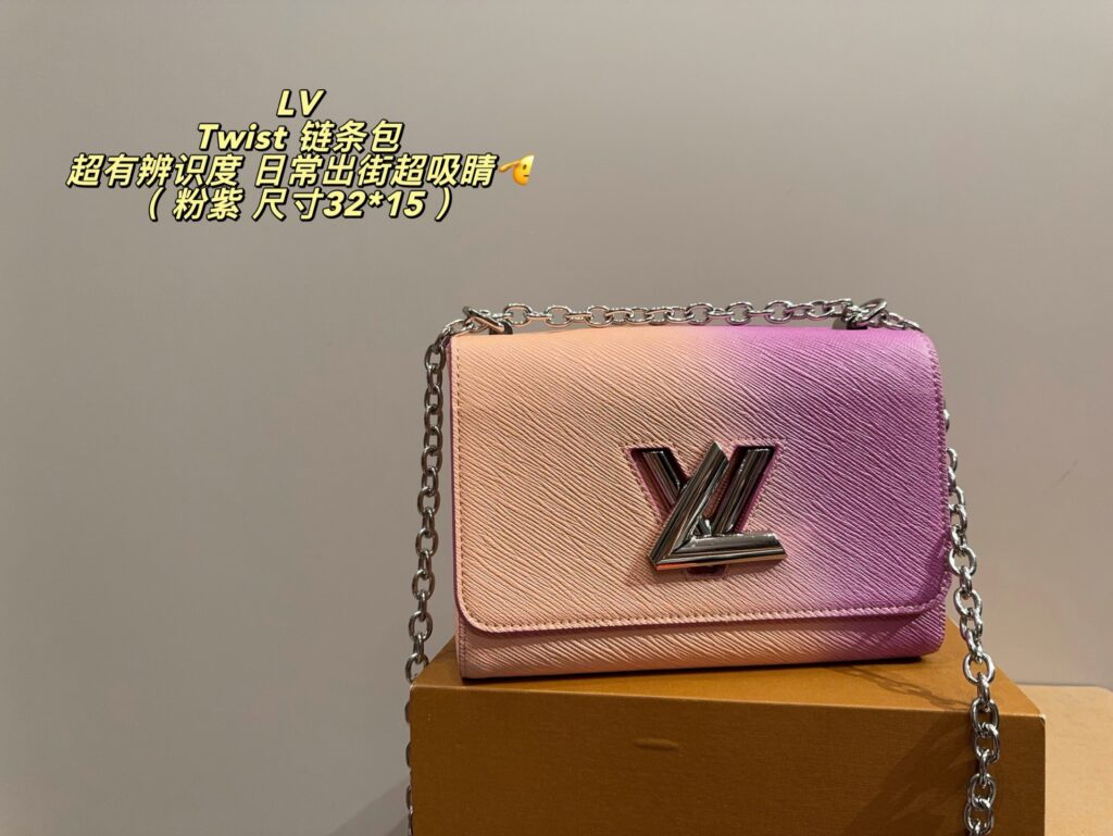 Designer Bag editorial product context 1