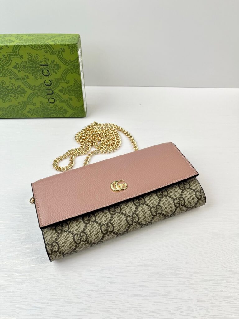 Gucci Bag editorial product context 3
