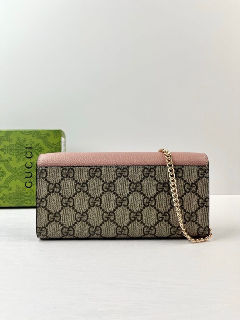 Gucci Bag editorial product context 2