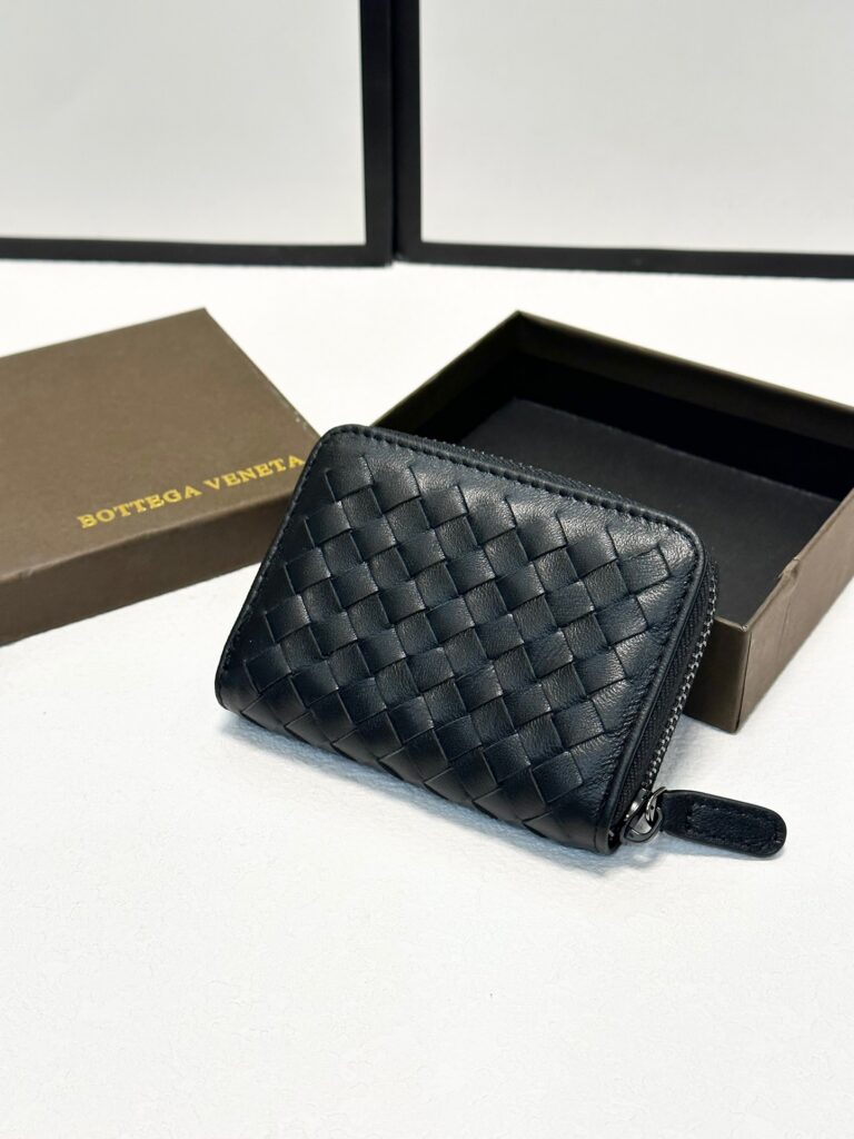 Designer Bag editorial product context 2